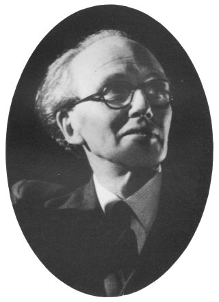 Frank Sainsbury, founder of The Sainsbury Singers, musical theatre company in Reading, UK